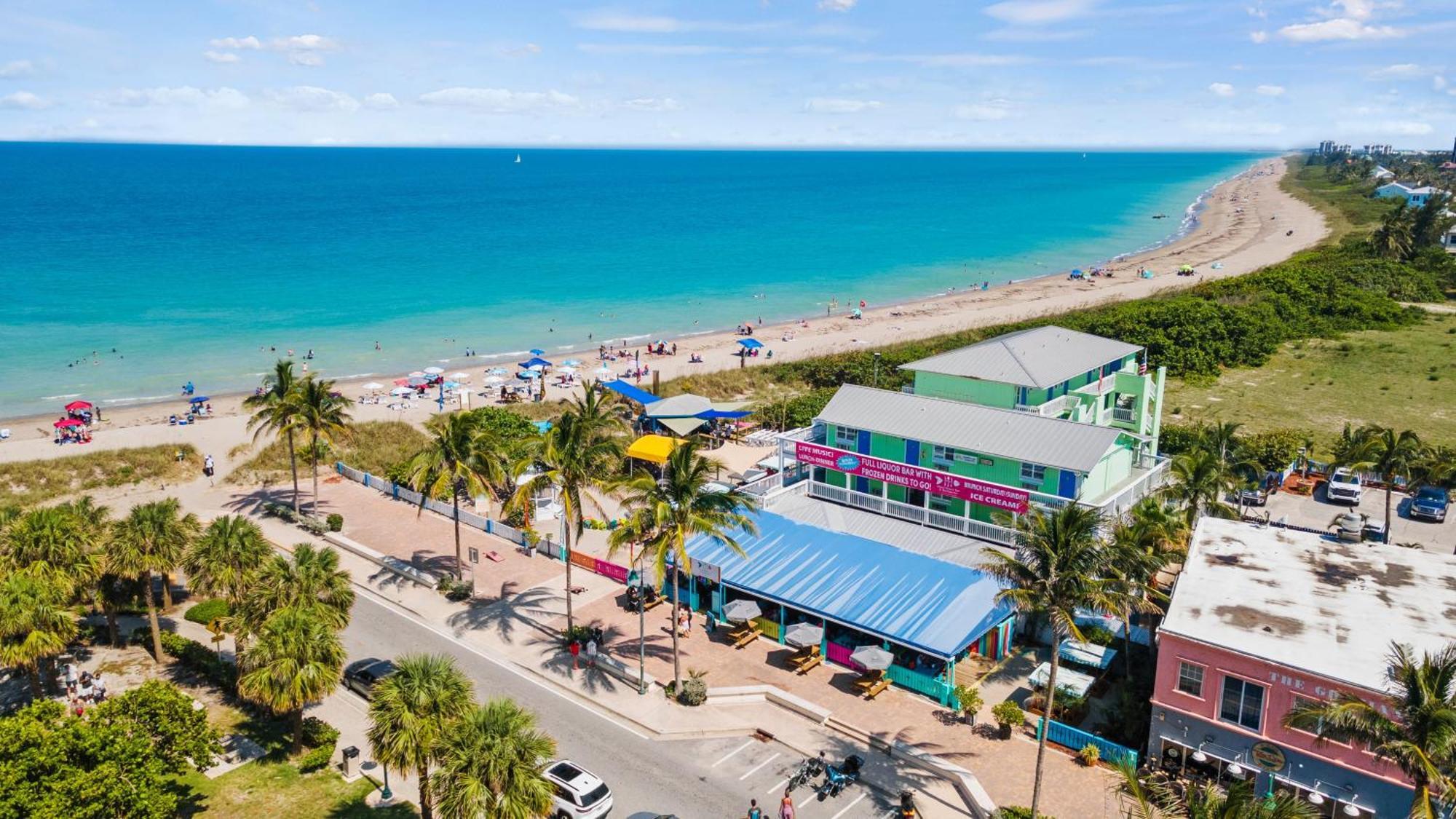 Fort Pierce Oceanfront Inn- Suite- King Bed #6 Bagian luar foto