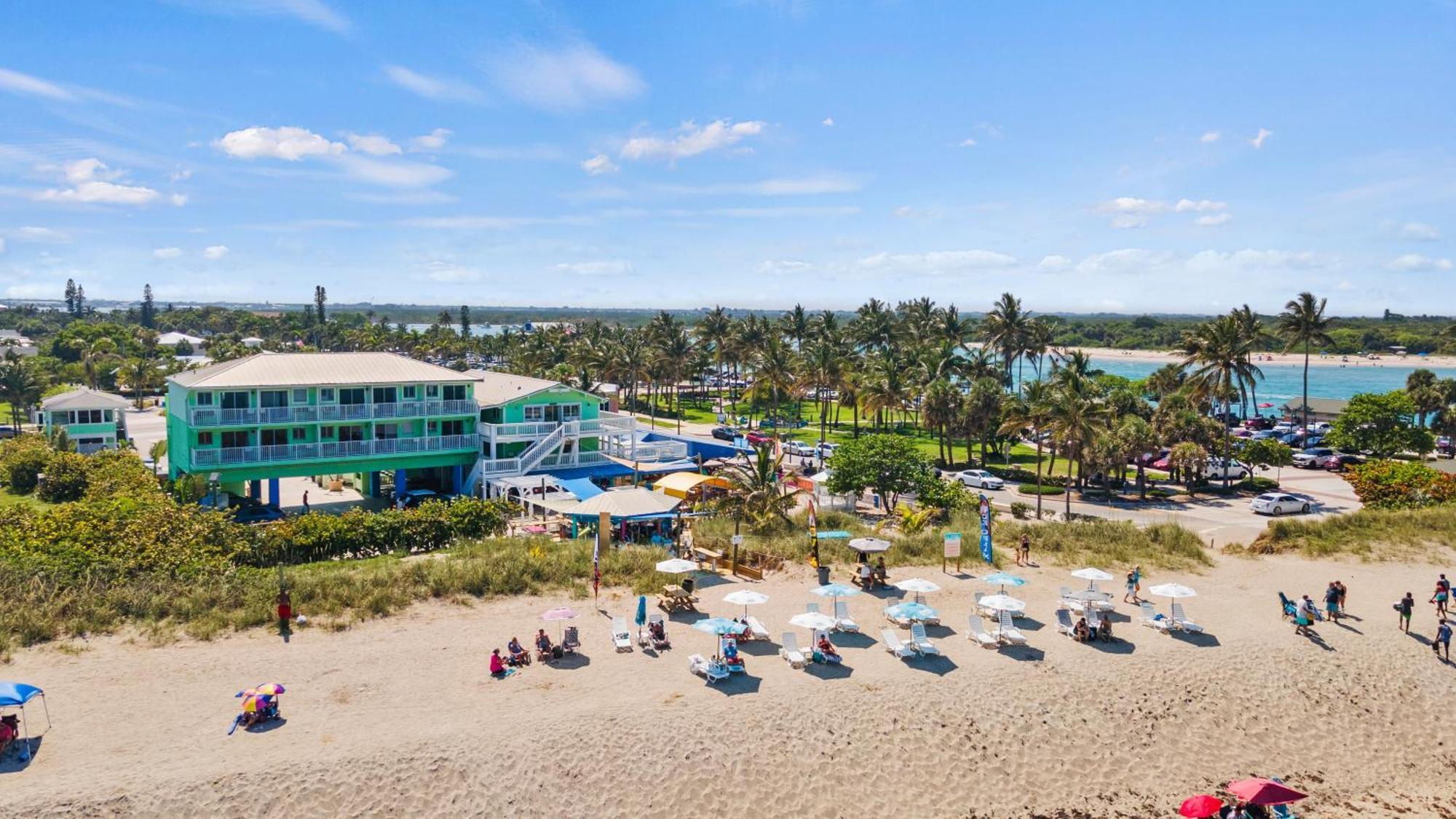 Fort Pierce Oceanfront Inn- Suite- King Bed #6 Bagian luar foto